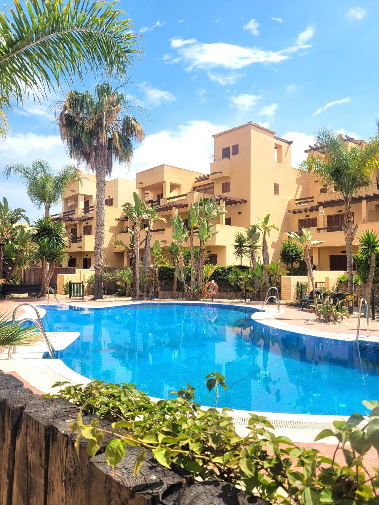 Los Amarguillos Bajo Con Una Terraza Espectacular Al Lado De La Playa Y Con Acceso Directo A La Piscina! מראה חיצוני תמונה